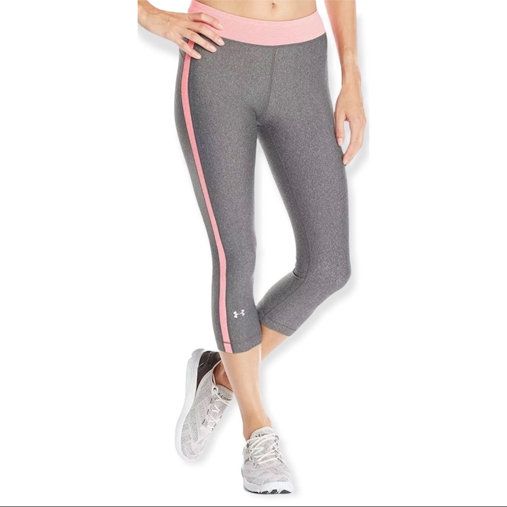 Under Armour Women's Heat Gear Compression Cropped Leggings Size XL
